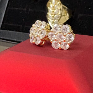Gold Flower Cluster Diamonds Earrings