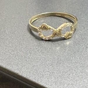 Ring Peace 10K White Size 6 Weight 1.48g